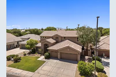 857 E Carla Vista Drive, Gilbert, AZ 85295 - Photo 4
