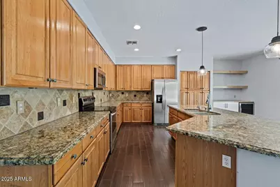 857 E Carla Vista Drive, Gilbert, AZ 85295 - Photo 16