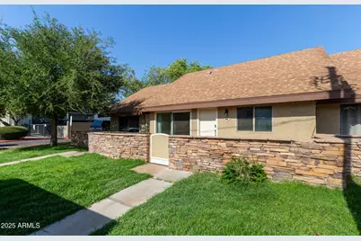 3807 N 30th Street #2, Phoenix, AZ 85016 - Photo 2