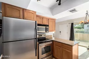 3807 N 30th St, Phoenix, AZ 85016 - Photo 16