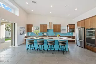 9527 S 13th Way, Phoenix, AZ 85042 - Photo 8