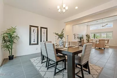 9527 S 13th Way, Phoenix, AZ 85042 - Photo 6