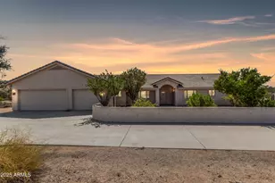 51352 N 293rd Ave, Wickenburg, AZ 85390 - Photo 2