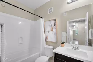 3330 S Gilbert Rd, Chandler, AZ 85286 - Photo 30