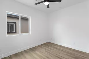 1527 W Hadley St, Phoenix, AZ 85007 - Photo 12