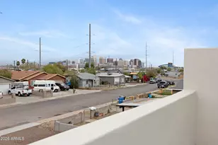 1527 W Hadley St, Phoenix, AZ 85007 - Photo 26