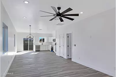 1527 W Hadley Street, Phoenix, AZ 85007 - Photo 8