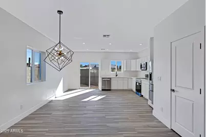 1523 W Hadley Street, Phoenix, AZ 85007 - Photo 10