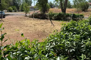 195 E 1st South Street S, Saint Johns, AZ 85936 - Photo 4