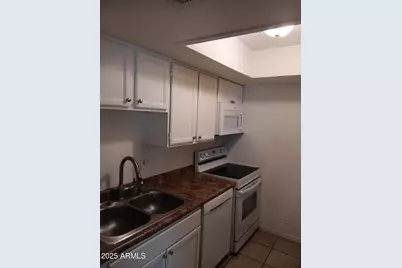 1620 E Cambridge Avenue #14, Phoenix, AZ 85006 - Photo 10