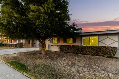 11024 W Peoria Avenue, Sun City, AZ 85351 - Photo 2
