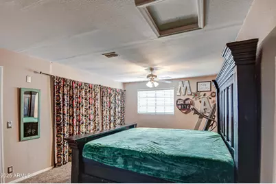 4021 E Amberwood Drive, Phoenix, AZ 85048 - Photo 16