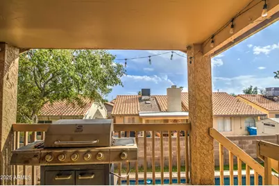 4021 E Amberwood Drive, Phoenix, AZ 85048 - Photo 32