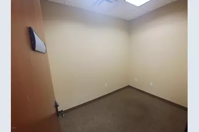 1425 S Higley Road #103, Gilbert, AZ 85296 - Photo 4