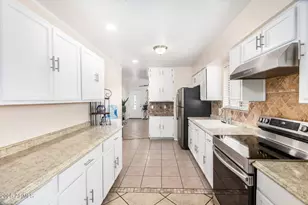 315 N Keith St, Apache Junction, AZ 85120 - Photo 10