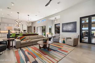 11946 E Cavedale Dr, Scottsdale, AZ 85262 - Photo 18