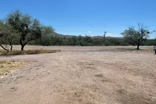 462 Sorrel Ct, Rio Rico, AZ 85648 - Photo 4