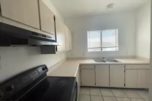 462 Sorrel Ct, Rio Rico, AZ 85648 - Photo 6