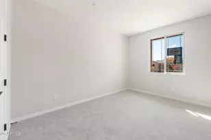 31615 N 138th Ln, Peoria, AZ 85383 - Photo 4