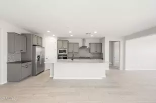 31615 N 138th Ln, Peoria, AZ 85383 - Photo 14