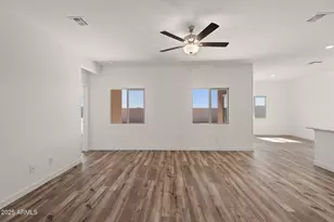 651 W Pintail Dr, Casa Grande, AZ 85122 - Photo 2