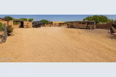 1324 W Lavitt Lane, Phoenix, AZ 85086 - Photo 44