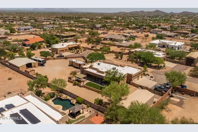 1324 W Lavitt Lane, Phoenix, AZ 85086 - Photo 50