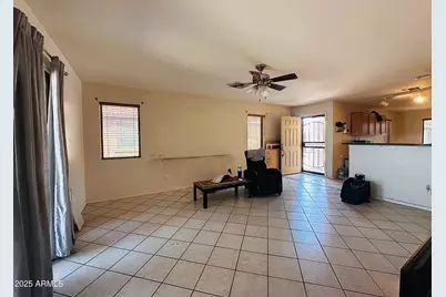 25659 W Satellite Lane W, Buckeye, AZ 85326 - Photo 6