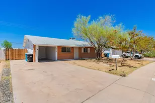 2112 W Dahlia Dr, Phoenix, AZ 85029 - Photo 2