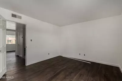 4734 W Rose Lane, Glendale, AZ 85301 - Photo 8