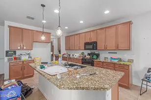 18328 W Saguaro Ln, Surprise, AZ 85388 - Photo 12