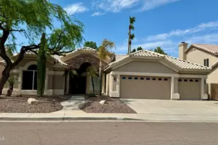 4558 E Chuckwalla, Phoenix, AZ 85044 - Photo 2