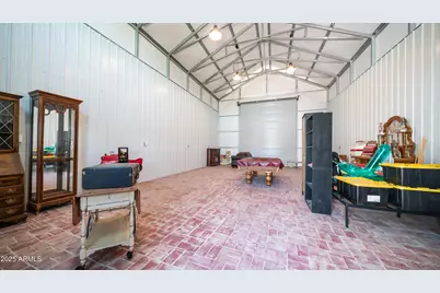 29617 W Eagle Drive, Palo Verde, AZ 85343 - Photo 30