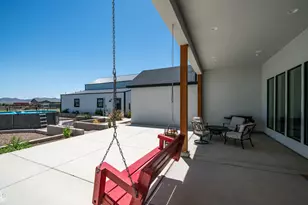 29617 W Eagle Dr, Palo Verde, AZ 85343 - Photo 18