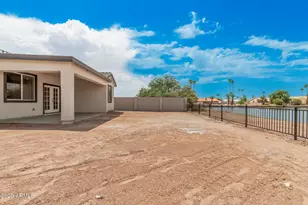 10420 W San Lazaro Dr, Arizona City, AZ 85123 - Photo 32