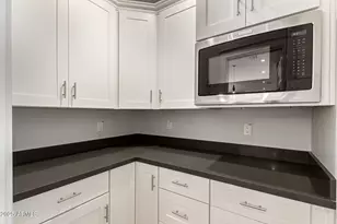 4306 E Flower St, Phoenix, AZ 85018 - Photo 16