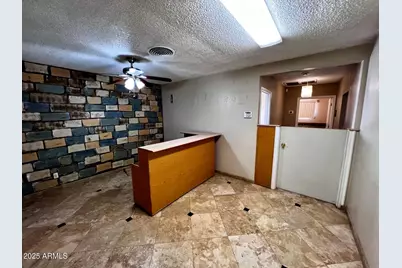 16 E Hatcher Road, Phoenix, AZ 85020 - Photo 18
