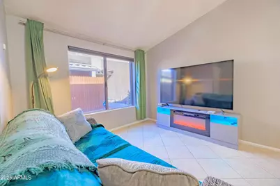 629 N Mesa Drive #7, Mesa, AZ 85201 - Photo 6