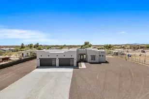 29108 N 205th Ave, Wittmann, AZ 85361 - Photo 4