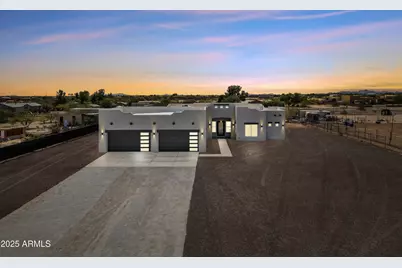 29108 N 205 Avenue, Wittmann, AZ 85361 - Photo 1