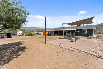20641 E Squaw Valley Road, Black Canyon City, AZ 85324 - Photo 22