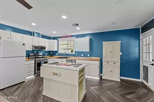 20641 E Squaw Valley Rd, Black Canyon City, AZ 85324 - Photo 12