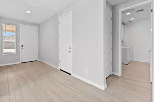 25405 N 176th Ave, Surprise, AZ 85387 - Photo 8