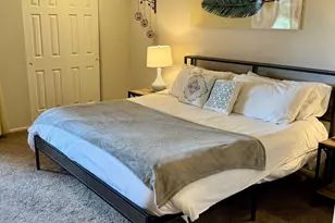 4303 E Cactus Rd, Phoenix, AZ 85032 - Photo 18