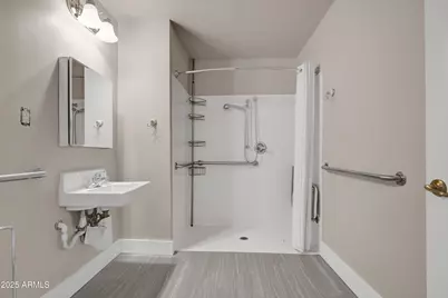 5753 W Glendale Avenue #103, Glendale, AZ 85301 - Photo 4