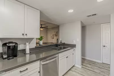 7510 E Thomas Road #124, Scottsdale, AZ 85251 - Photo 6