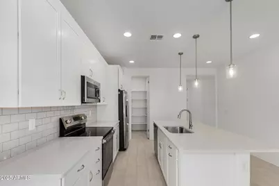 18474 E Dario Road, Gold Canyon, AZ 85118 - Photo 2