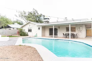 2140 E Broadmor Dr, Tempe, AZ 85282 - Photo 4