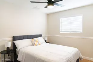 2140 E Broadmor Dr, Tempe, AZ 85282 - Photo 18