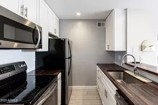 8055 E Thomas Rd, Scottsdale, AZ 85251 - Photo 18